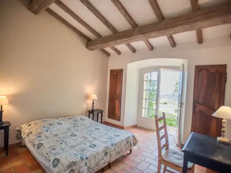 Le Bayol, Villa provençale avec piscine et vue sur la mer - Photo 24