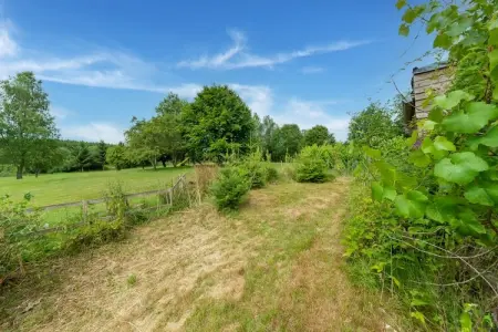 Charmante habitation pour 8 Adultes, Maison de vacances א Biטvre avec jardin - Photo 24