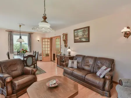 Grande Gite Bassoues, Chalet tranquille avec piscine privée et vue - Photo 25