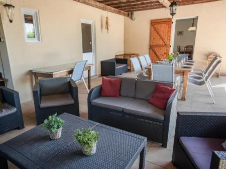 Grande Gite Bassoues, Chalet tranquille avec piscine privée et vue - Photo 34