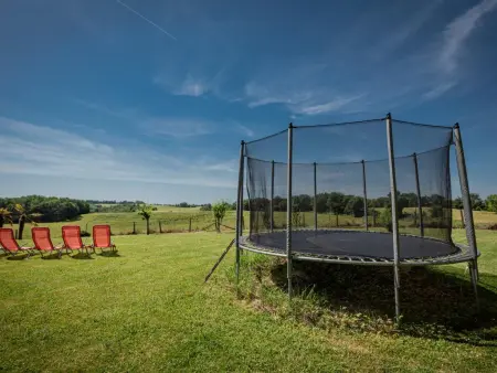 Grande Gite Bassoues, Chalet tranquille avec piscine privée et vue - Photo 44