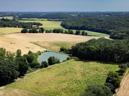 Grande Gite Bassoues, Chalet tranquille avec piscine privée et vue - Photo 46