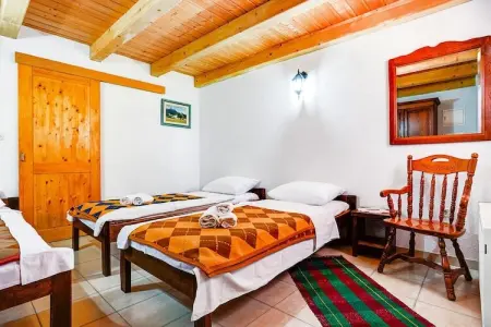 holiday home Jucinovi Dvori Starigrad PaklenicaVilla ca 150 qm für 12 Personen, Villa à Starigrad proche du Parc Paklenica - Photo 9