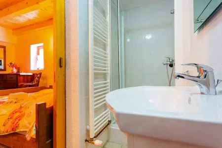 holiday home Jucinovi Dvori Starigrad PaklenicaVilla ca 150 qm für 12 Personen, Villa à Starigrad proche du Parc Paklenica - Photo 10