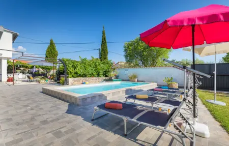 Maison 6 personnes à Gajana - Photo 1