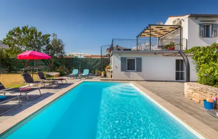 Maison 6 personnes à Gajana - Photo 8