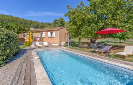 Maison 5 personnes à Salernes - Photo 1