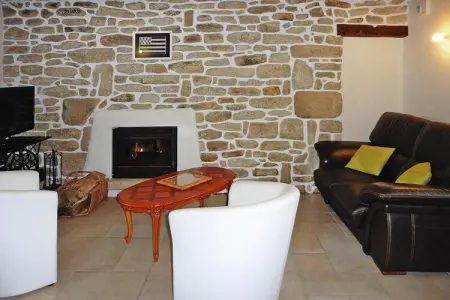 Steinhaus Lesconil, Maison en pierre près de Torche - Photo 1