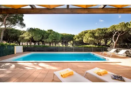 Praia Verde, Grande villa avec piscine privée à distance de marche de la plage - Photo 3