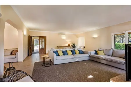 Praia Verde, Grande villa avec piscine privée à distance de marche de la plage - Photo 9