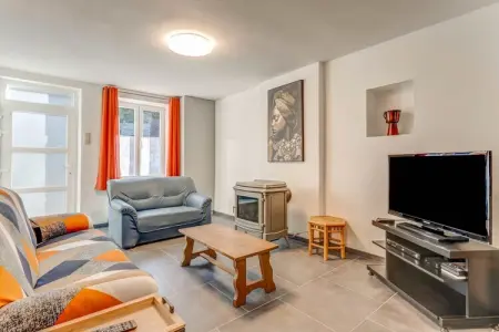MAISON DETIEGE, Maison de vacances cozy à Hastière dans un quartier charmant - Photo 1