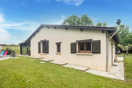 Villa Pech d'Espagne, Escapade au bord de la piscine en Dordogne - Photo 2