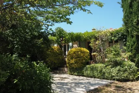 Ferienhaus in Vernègues, Maison Confort Piscine Vernègues - Photo 10