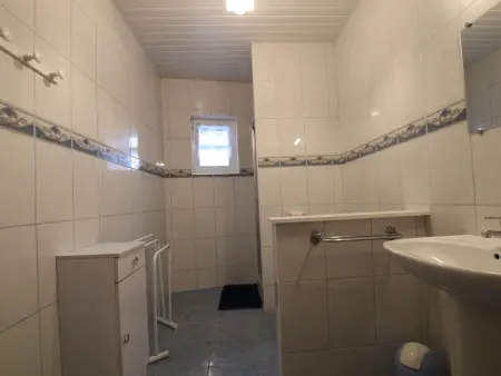 Maison de plage confortable, 2 chambres, terrasse et équipements bébé, proche centre village et plage - Photo 10