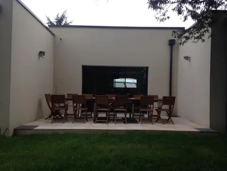 Grande maison moderne avec piscine à Tours, proche du centre-ville et de la Loire à Vélo - Photo 8