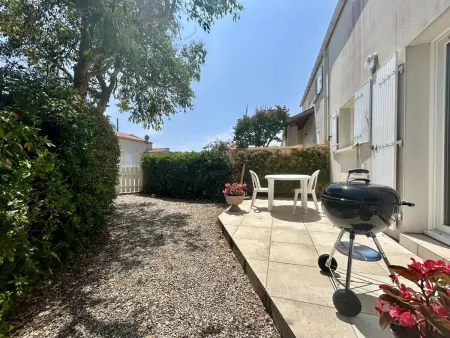 Maison proche plage à La Cotinière avec jardin et parking - Photo 16