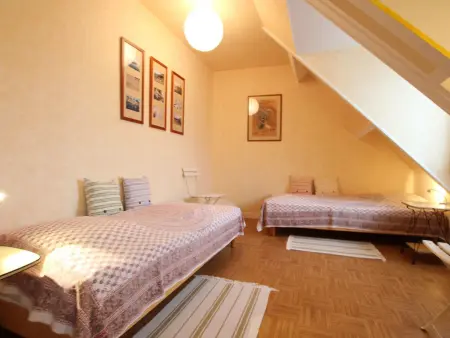 Maison lumineuse à Saint-Pair-sur-Mer avec jardin et animaux acceptés - Photo 12