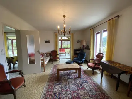 Maison spacieuse avec jardin, proche Thermes et commodités à La Roche-Posay - Photo 1