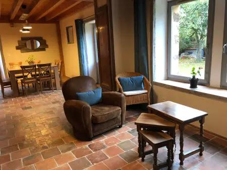 Gîte familial restauré en pleine nature avec terrasse, proche forêt, idéal pour groupes et PMR - Photo 5