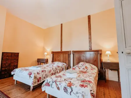 Gîte cosy en Berry avec jardin et parking, proche de Châteauroux, pour 10 personnes - Photo 10