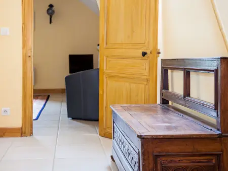 Gîte unique dans propriété historique avec musée, proche Châteauroux, 4 chambres, cheminée, fibre, parking. - Photo 5