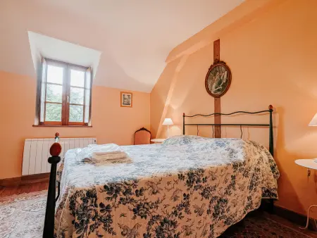 Gîte unique dans propriété historique avec musée, proche Châteauroux, 4 chambres, cheminée, fibre, parking. - Photo 19