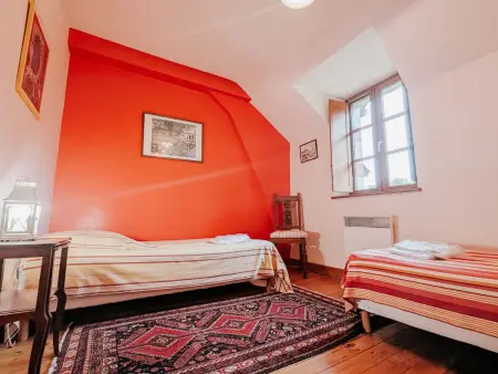 Gîte unique dans propriété historique avec musée, proche Châteauroux, 4 chambres, cheminée, fibre, parking. - Photo 21