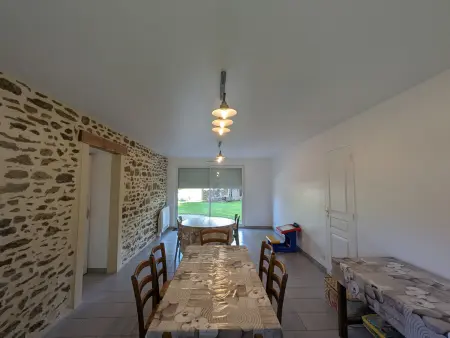 Gîte familial au calme avec grand jardin, balnéo et loisirs nautiques à proximité - Photo 4