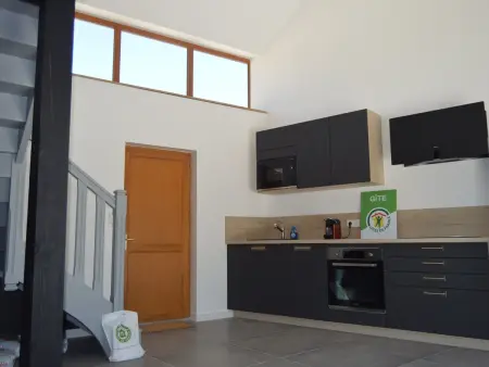 Maison rénovée en Berry : terrasse, jardin privé, proche Châteauroux et nature - Photo 4