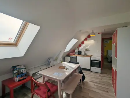Gîte chaleureux à 20min du Zoo de Beauval avec terrasse, climatisation et jeux extérieurs - Photo 9