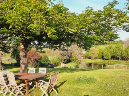 Maison indépendante avec grand jardin, terrasse, plan d'eau sécurisé et salle de jeux près du lac d'Éguzon - Photo 18