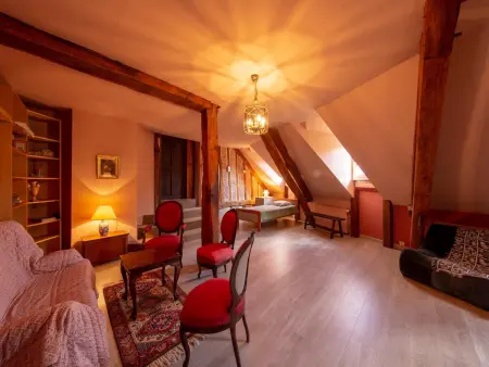 Gîte de charme avec cour et jardin, proche château, cheminée, ping-pong, draps inclus - Photo 14