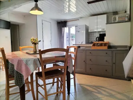 Gîte familial à la ferme avec jardin clos, proche Forêt d'Orléans et étangs, lits faits, jeux enfants - Photo 3