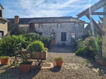 Charmant Gîte au Calme près de Pithiviers avec Jardin et Terrasse - Photo 16
