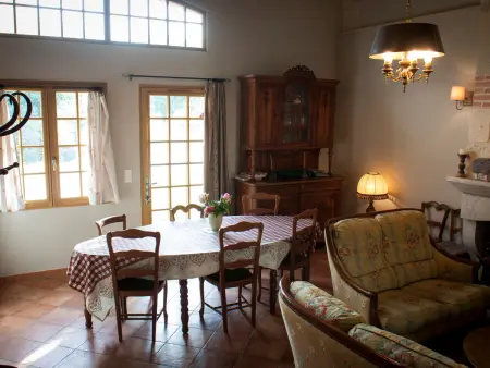 Maison de campagne rénovée à 1h de Paris, avec jardin clos, 4 chambres et équipements familiaux - Photo 4