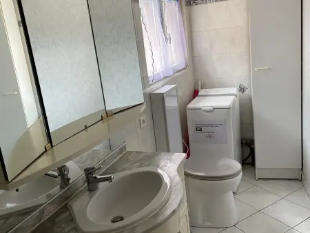 Gîte chaleureux avec terrasse près de Nancy, parking privé, à proximité de festivals et nature - Photo 3