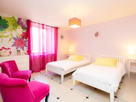 Gîte familial près de Nancy avec grand jardin, spa, salle de jeux, et équipements pêche - Photo 5