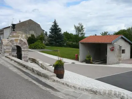 Charmant Gîte en Lorraine, Proche Nancy et Vosges, Terrasse et Confort Tout Équipé - Photo 12