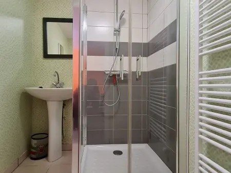 Gîte cosy à Ville-au-Val, proche Nancy et Metz, randonnées, 1 chambre, parking et terrain privé. - Photo 3