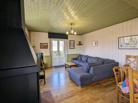 Gîte spacieux en ancienne ferme rénovée, idéal pour familles et amis – proche randos et sites touristiques - Photo 4