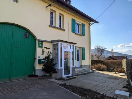 Gîte spacieux en ancienne ferme rénovée, idéal pour familles et amis – proche randos et sites touristiques - Photo 28