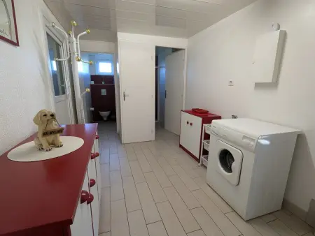Chalet familial avec grand jardin et équipements pour enfants, à 500m du centre de Ban-sur-Meurthe - Photo 8
