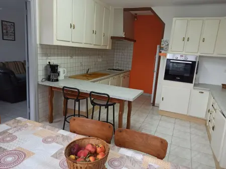 Gîte convivial avec 3 chambres, proche du patrimoine historique, cour et équipements inclus - Photo 18