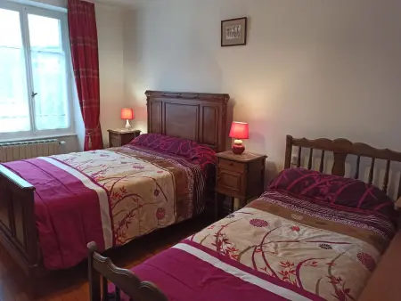 Gîte convivial avec 3 chambres, proche du patrimoine historique, cour et équipements inclus - Photo 19