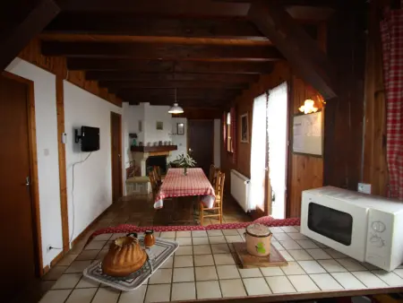 Gîte nature, 15 km de Gérardmer, randonnée, ski, jardin, terrasse, BBQ, équipements bébé inclus - Photo 8