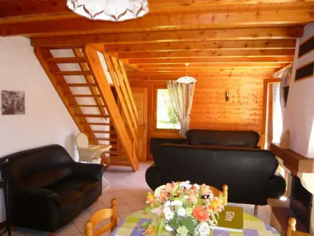 Chalet spacieux à Gérardmer avec terrasse et équipements familiaux - Photo 6