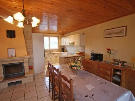Gîte idéal pour cure thermale, proche port de plaisance, terrasse et grand terrain. - Photo 9