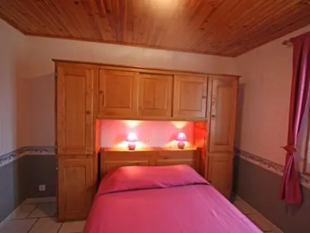 Gîte idéal pour cure thermale, proche port de plaisance, terrasse et grand terrain. - Photo 17