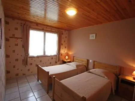 Gîte idéal pour cure thermale, proche port de plaisance, terrasse et grand terrain. - Photo 22