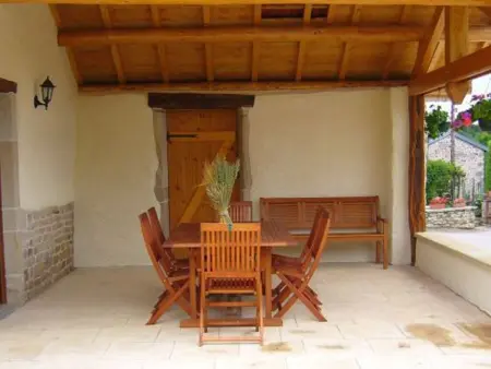 Gîte spacieux avec terrasse, confort moderne dans un cadre verdoyant et propice aux balades. - Photo 20